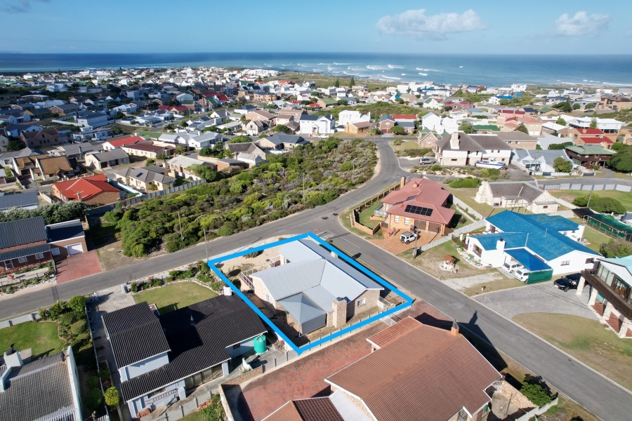 3 Bedroom Property for Sale in Struisbaai Western Cape
